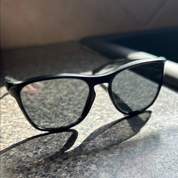 Oakley Other - Oakley Manorburn Sunglasses – Matte black